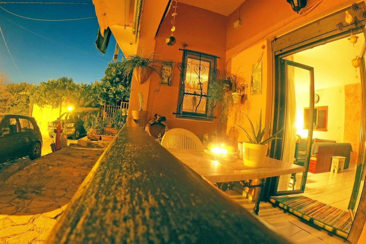 Victoria'S Apartment เทสซาโลนิกิ ภายนอก รูปภาพ